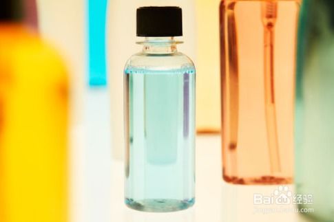 选择适合自己的化妆水